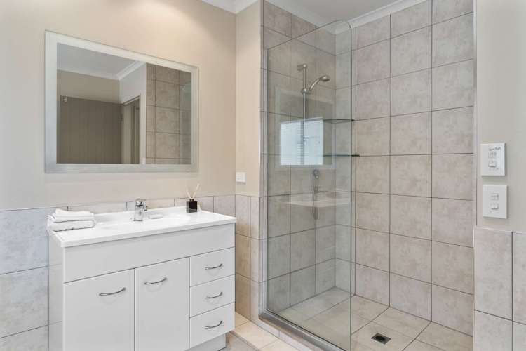 5/8 Wellington Road Paekakariki_20