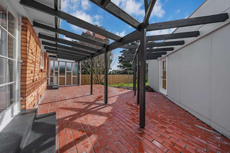30 Kelvyn Grove Hill Park_21