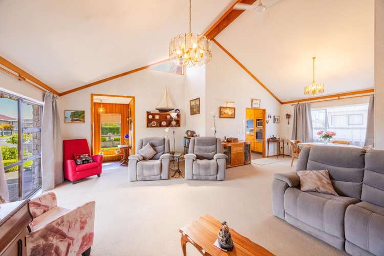 15A Holyrood Terrace Waipukurau_6