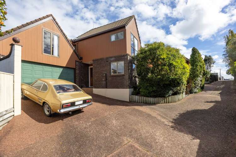 3/8 West Lynn Road Titirangi_15