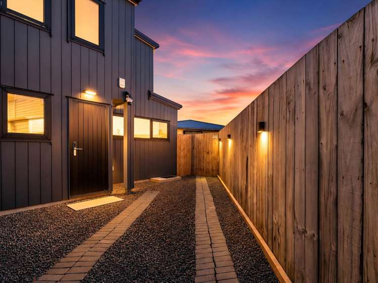 40F Friesian Drive Mangere_9