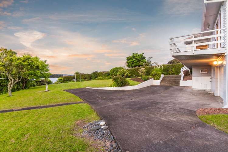 19 Murray Road Te Atatu Peninsula_32