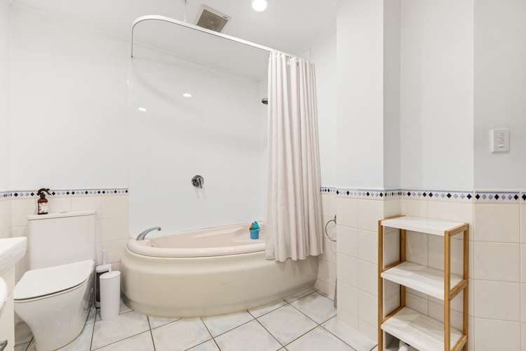 1C Queen Street New Plymouth City Centre_25