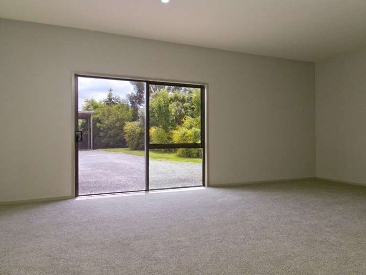 175 Hitiri Road Kinloch_23