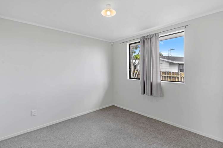 1/7 Inca Place Red Hill_16