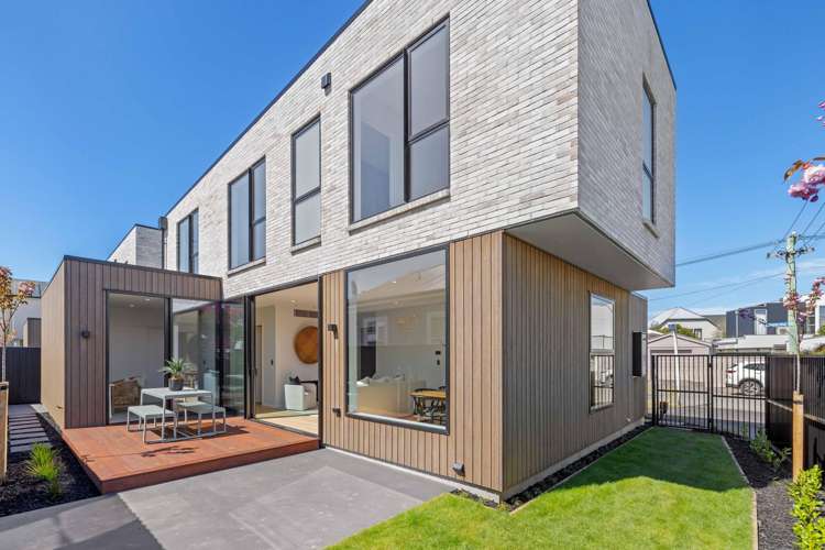 33 Clare Road Merivale_22