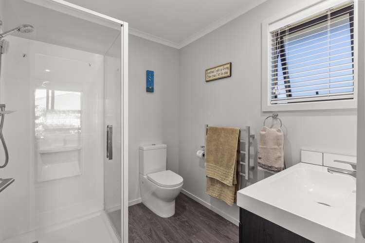 15 Admiralty Drive Haruru_9