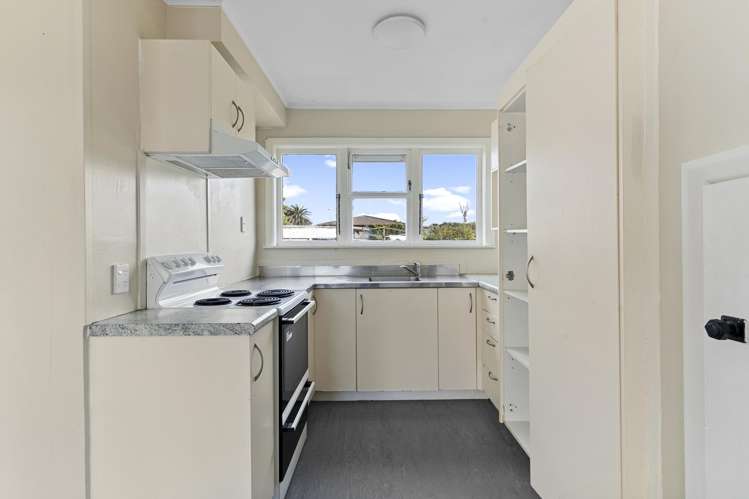 33 Forbes Road_4