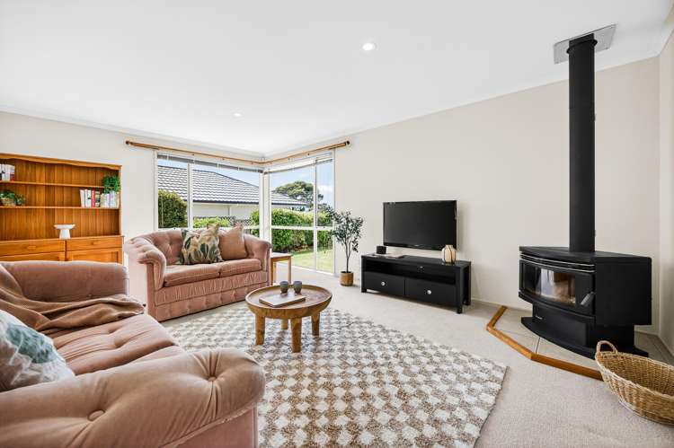 9 Athol Place Algies Bay_10