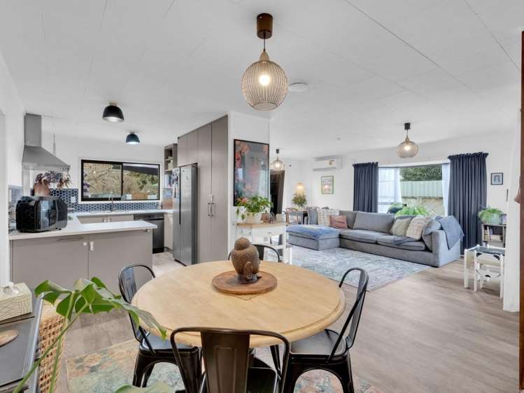 8 Shelley Jane Place_4