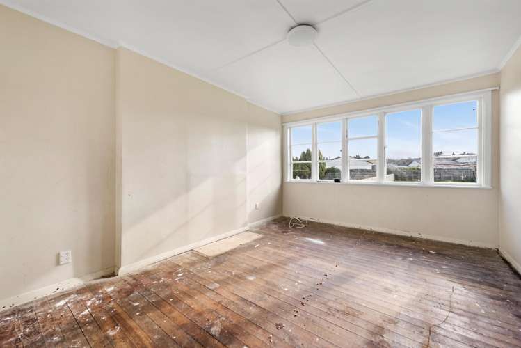 19 and 21 Churchill Avenue Gore_25
