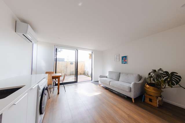 4/21 Clarence Street South Addington_2