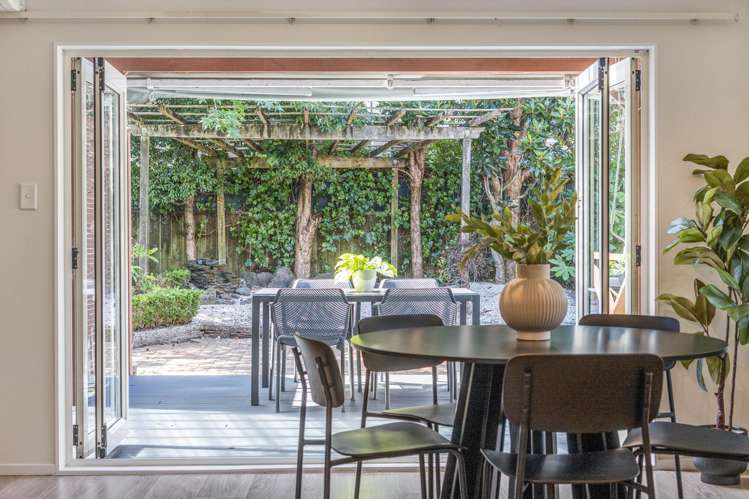 2/55 Ballarat Street_1