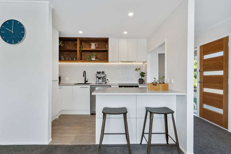 1/9 Paruru Avenue Northcote_11