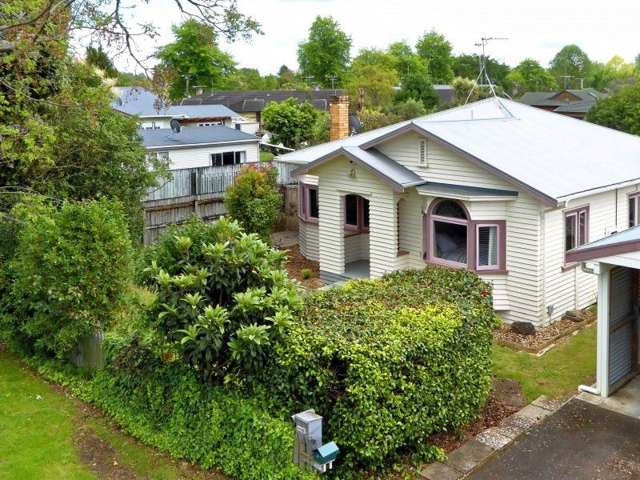 37 Brookfield Street Hamilton East_1