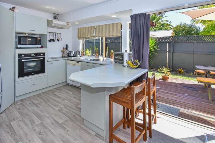 2/157 Bucklands Beach Road Bucklands Beach_2