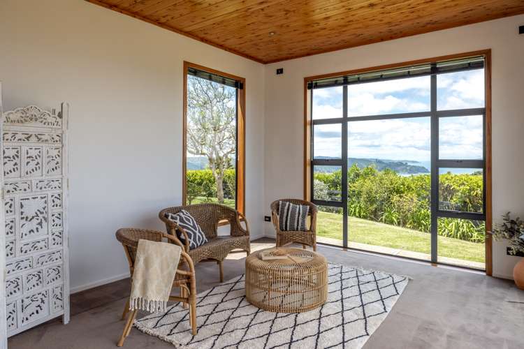 20 Waimangu Road Woodside Bay_12