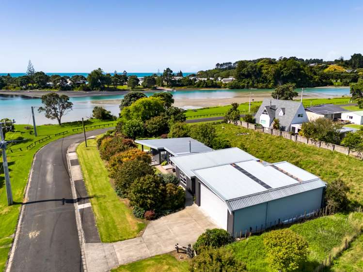 46 Whakapaki Street Urenui_30