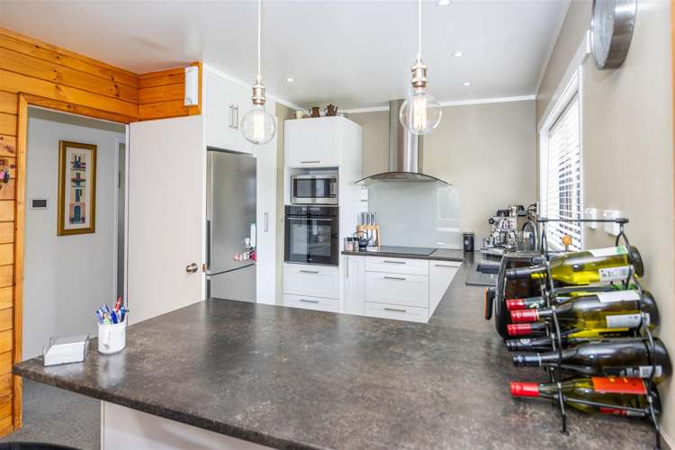 13 Cromwell Drive Fitzroy_6