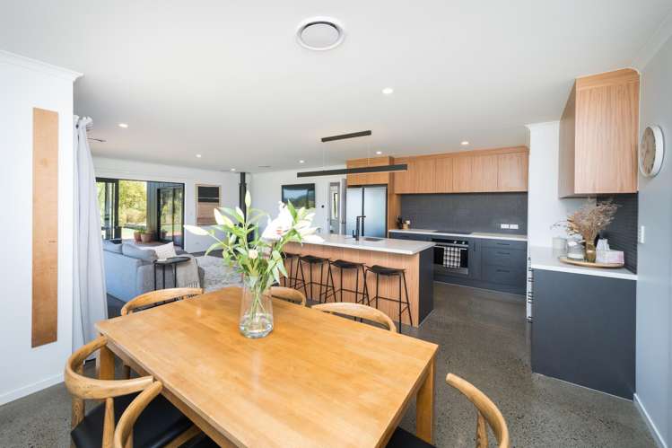 235E Watershed Road Hiwinui_2