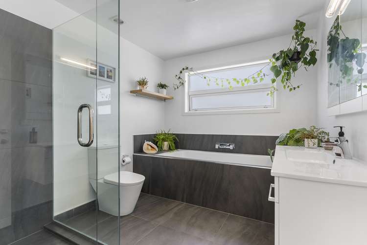 79 Liberty Crescent Beachlands_17