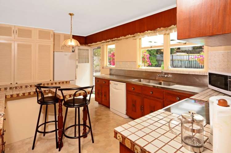 19 Blakeborough Drive Forrest Hill_10