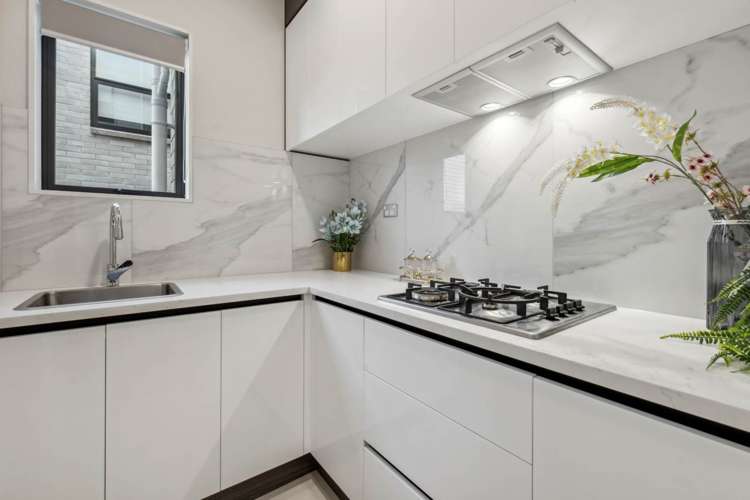92 Ksenia Drive Flat Bush_12