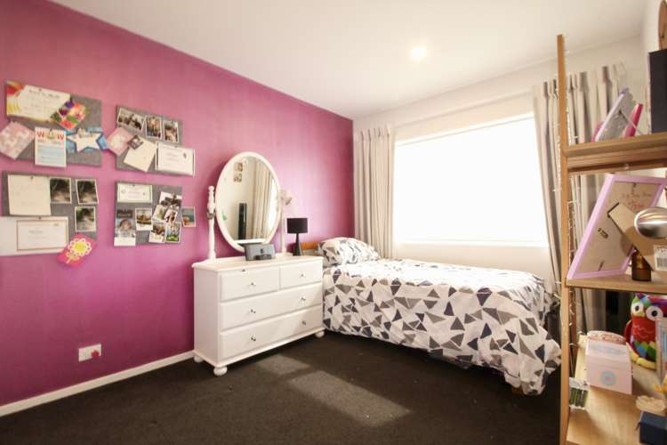 122 Joseph Street Flat Bush_11