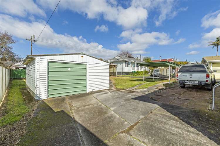 5 Marlene Avenue Te Atatu South_11
