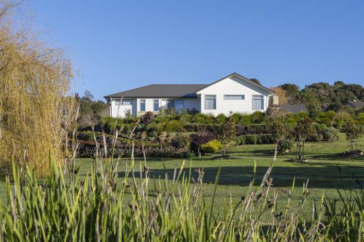 39 Rautahi Terrace Redvale_23