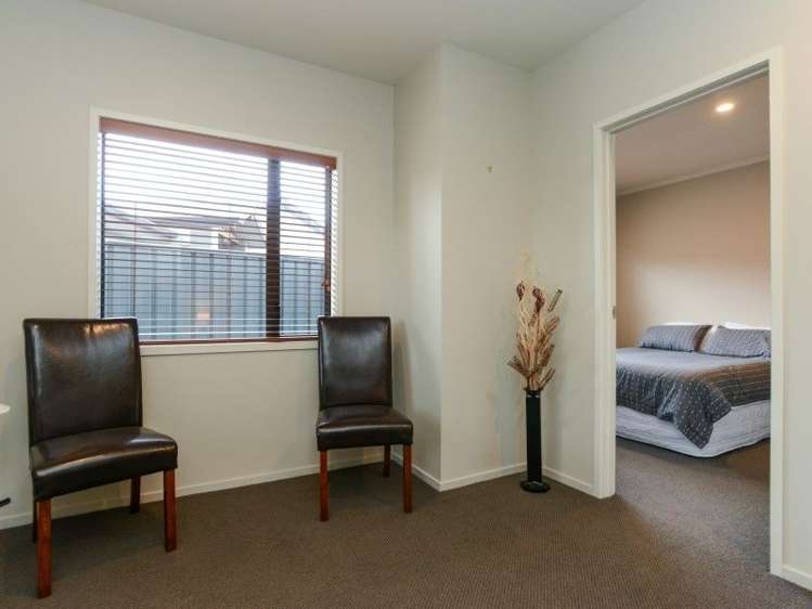 9 Palliser Place Poraiti_9