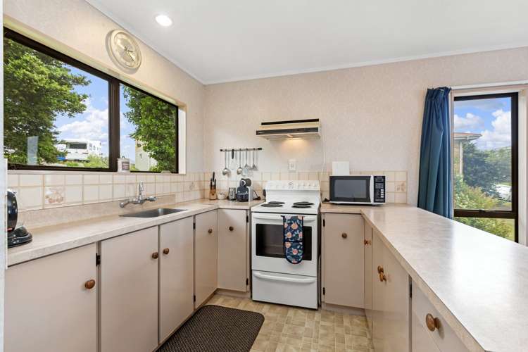 7 James Street Raglan_6