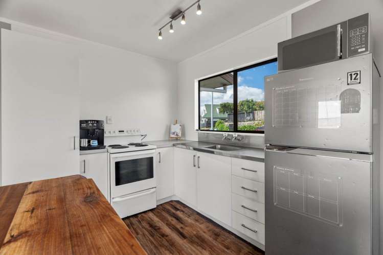 10b Te Arawa Place Welcome Bay_17