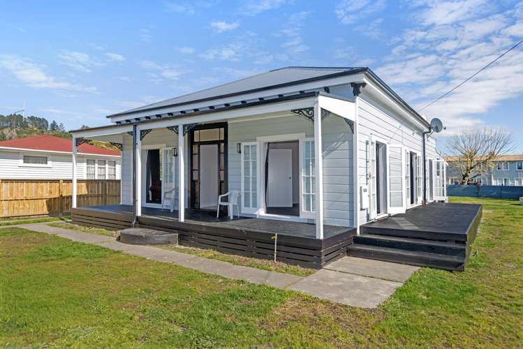 11 Endcliffe Road Kaiti_17