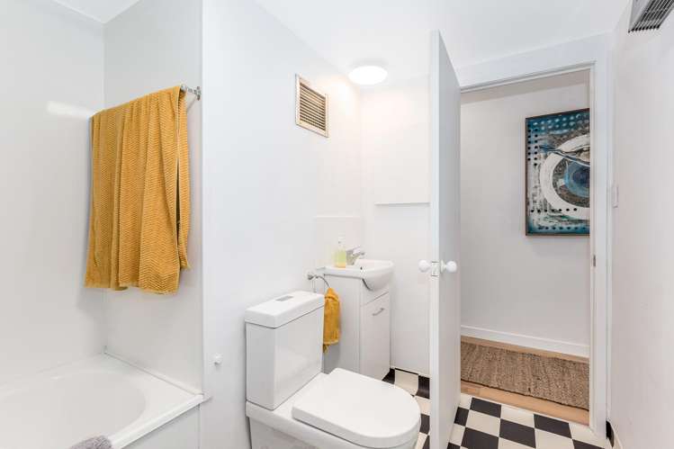 7A/19 Cottleville Terrace Thorndon_16