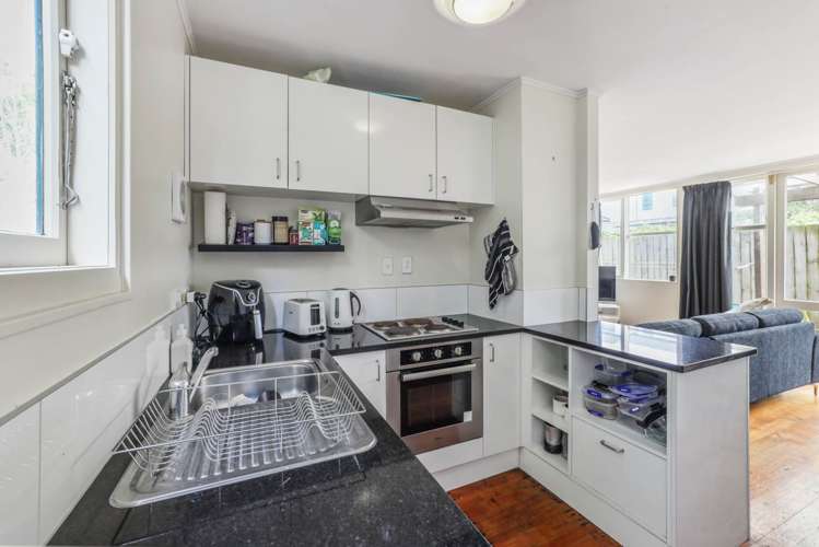 4/44 Spring Street Onehunga_8