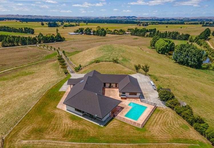 675 Wakarara Road Onga Onga_11