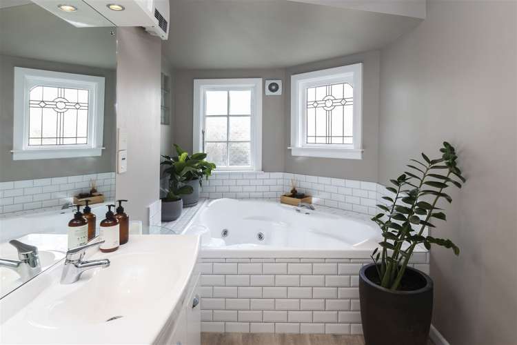 112 Watford Street Strowan_11