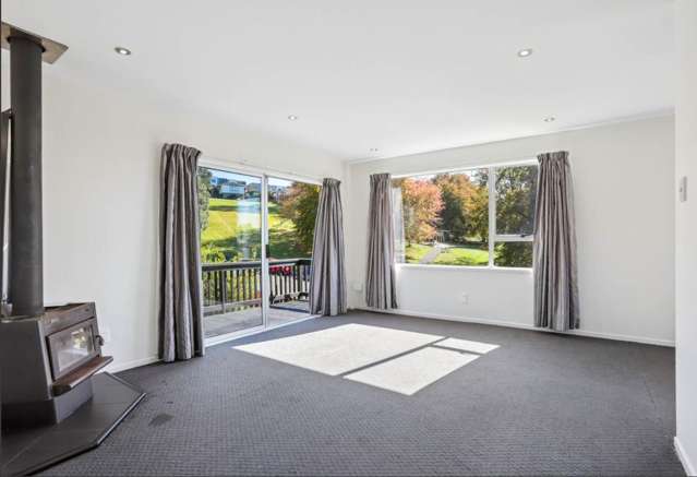 20 Zingaro Place Massey_2