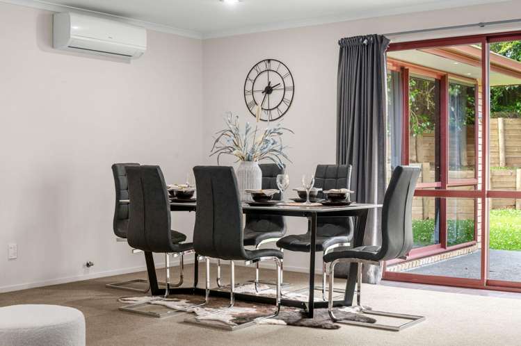 1 Farleigh Close Huntington_7