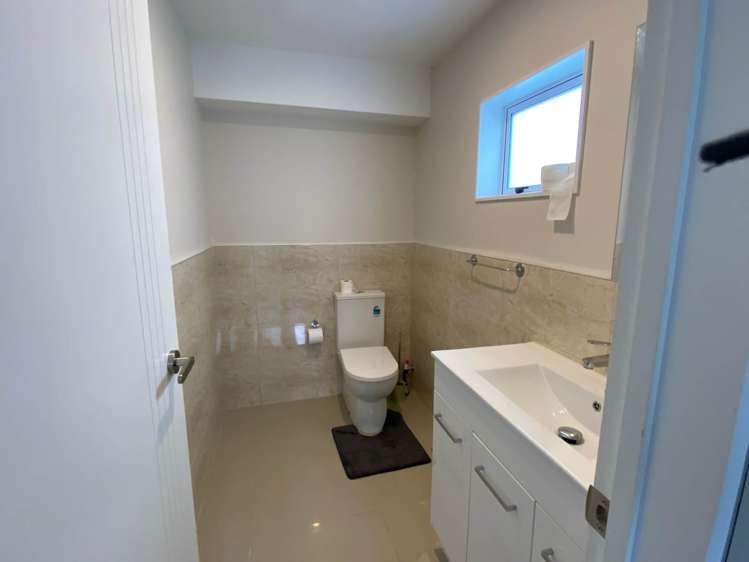 50c Preston Road Clover Park_5