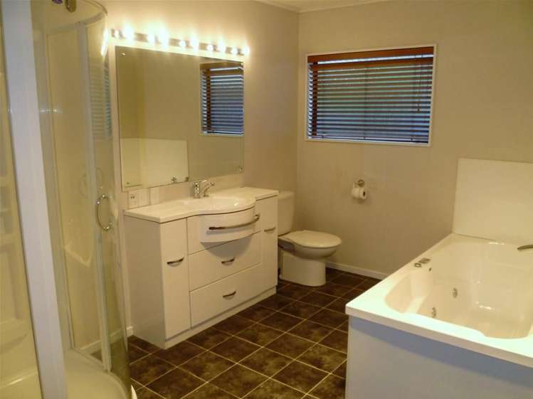 3 Pomeroy Place Havelock North_4
