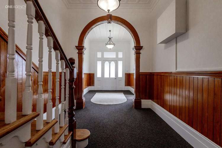 86 Bealey Street Hokitika_19