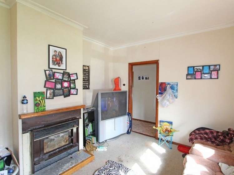 2 Akaroa Street Pongaroa_7