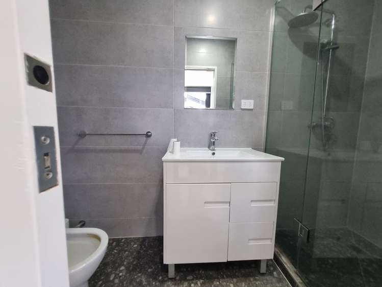 2A Arnhem Place Pukekohe_21