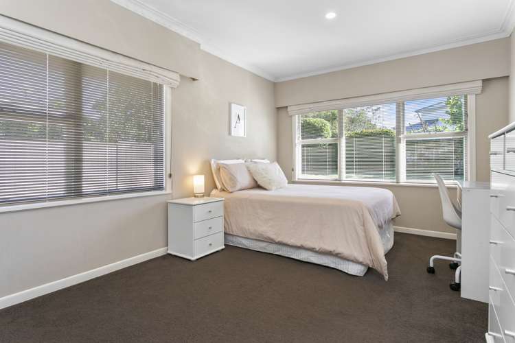 14 Glenmore Road Sunnyhills_7
