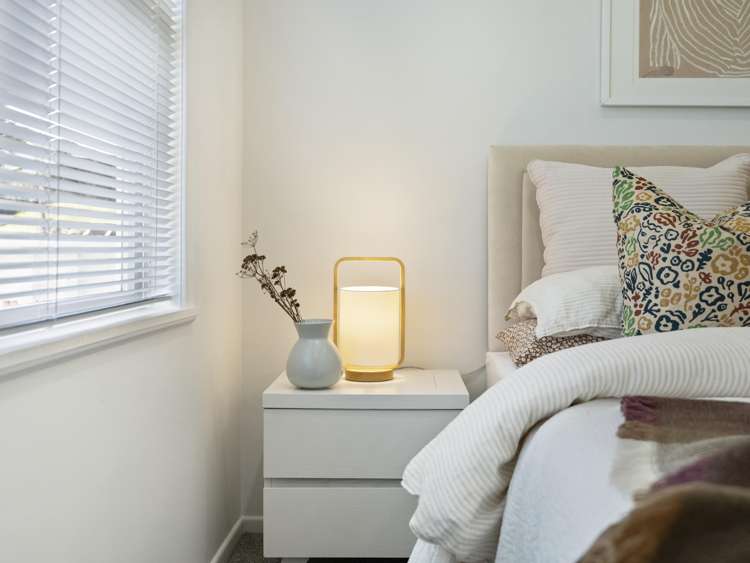 12 Kiernan Place Kelston_5