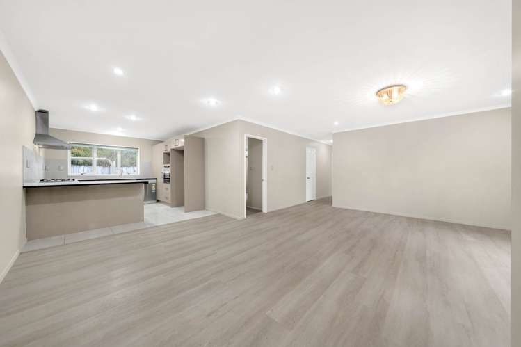 13 Thomas Rea Place Te Atatu South_5