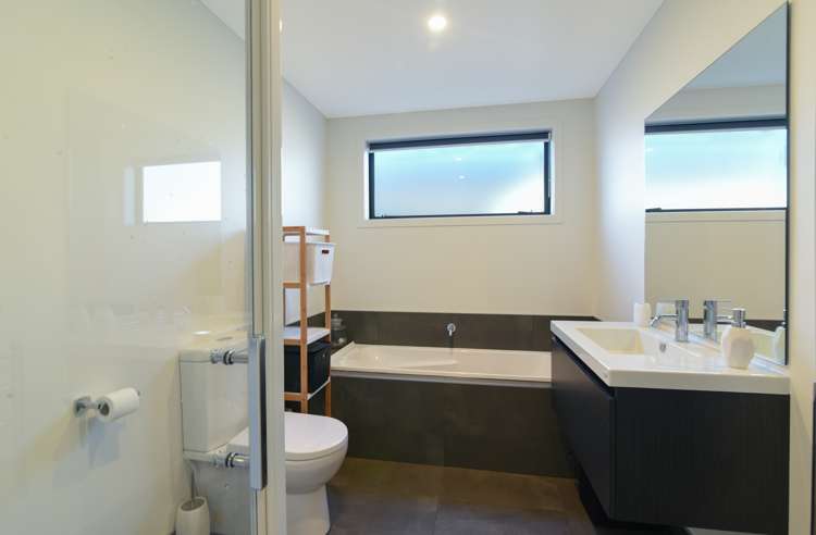 9 Dewar Street Dalefield/Wakatipu Basin_11