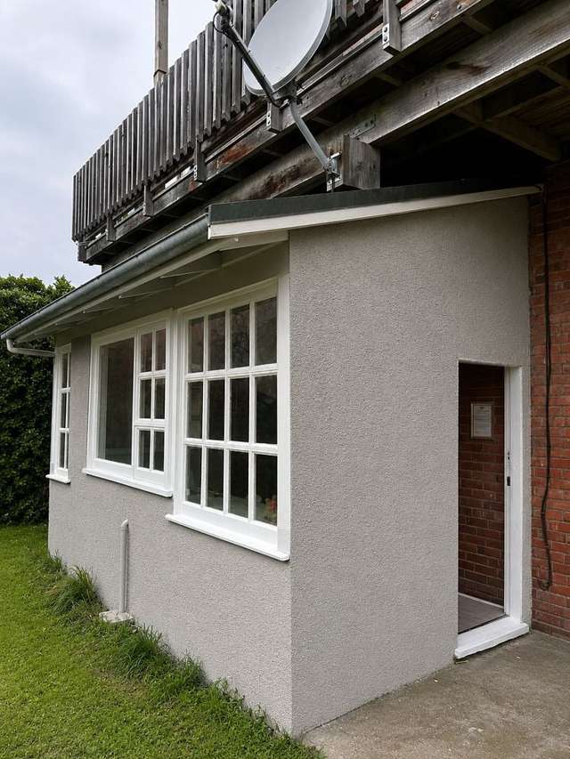 2-Bed Self-Contained Flat, Seaview, Timaru